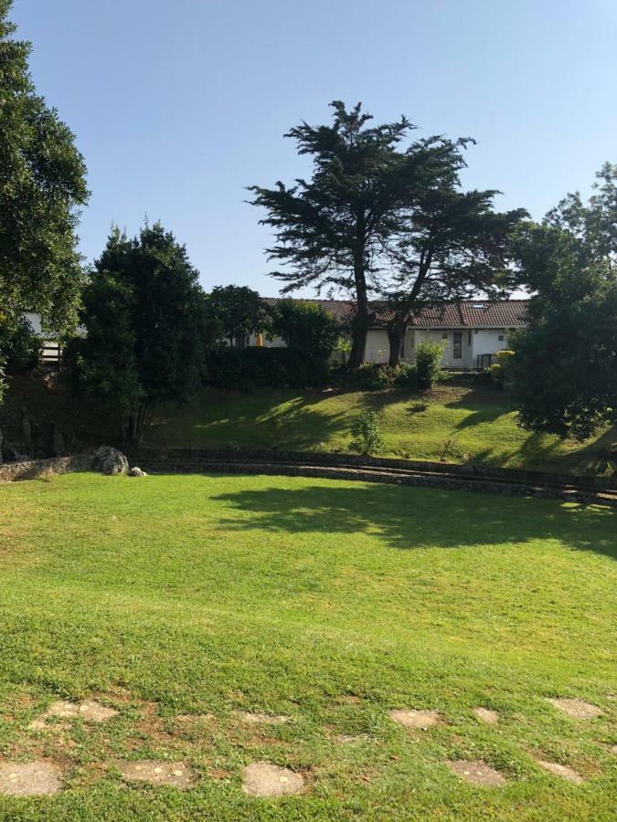 Bungalow Laredo Bagian luar foto